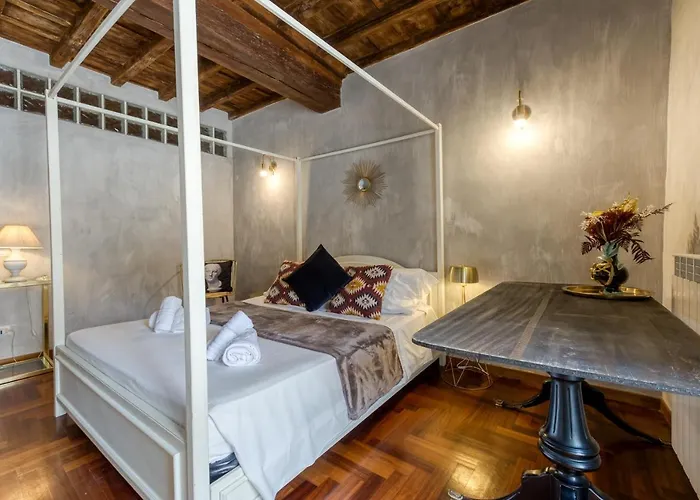 Exclusive 3br With View Over Campo De Fiori Irex