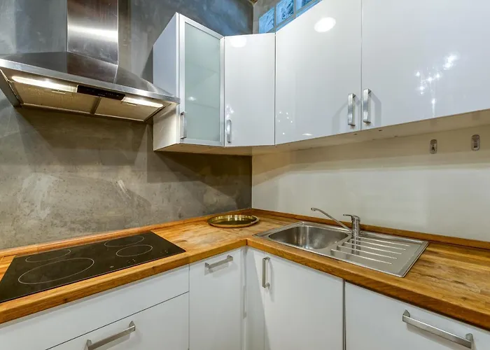 דירה Exclusive 3br With View Over Campo De Fiori Irex רומא
