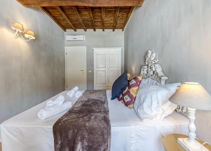 Apartment Exclusive 3br With View Over Campo De Fiori Irex Rome